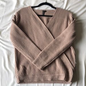 Noon & Madison deep v sweater size small